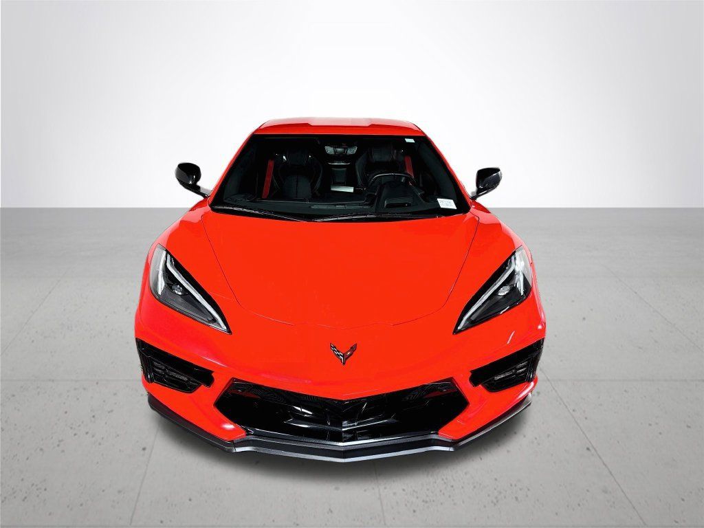 Used 2023 Chevrolet Corvette Stingray Preferred Cpe w/ Z51 Performance Package RWD image 3
