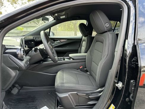 New 2026 Chevrolet Blazer EV LT image 2