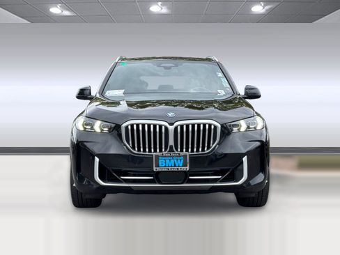 Used 2024 BMW X5 xDrive50e w/ Premium Package AWD/4WD image 6