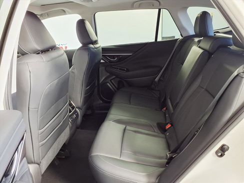 Used 2025 Subaru Outback Limited XT image 10