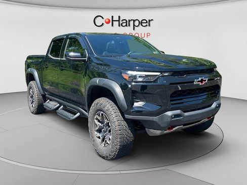 Certified 2024 Chevrolet Colorado ZR2 w/ Technology Package AWD/4WD image 1