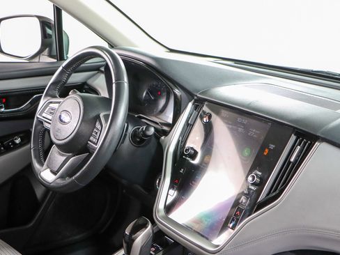 Used 2024 Subaru Outback Premium image 25