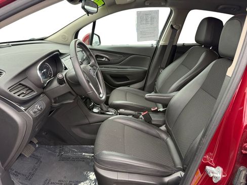 Certified 2022 Buick Encore Preferred w/ Safety Package FWD image 10