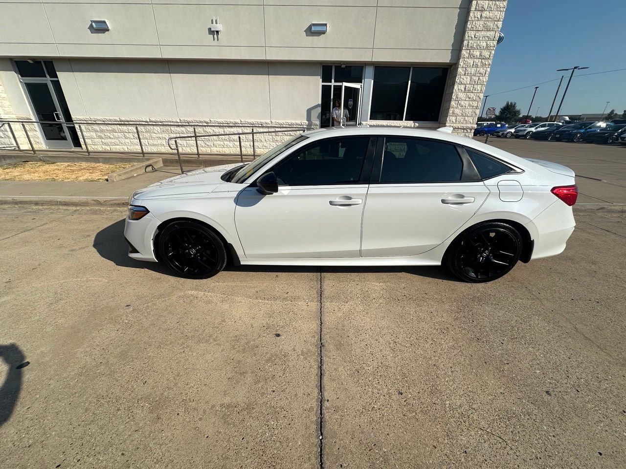 Used 2023 Honda Civic Sport image 7