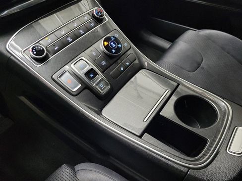 Used 2021 Hyundai Santa Fe SEL image 26