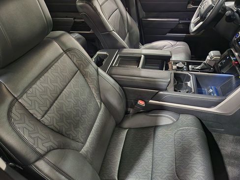 Used 2023 Toyota Tundra Limited w/ Power Package image 32