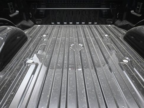 New 2026 Ford F250 Platinum w/ FX4 Off-Road Package image 10