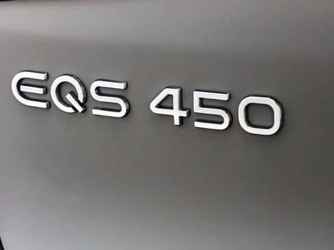 Used 2023 Mercedes-Benz EQS 450+ 4MATIC SUV image 11