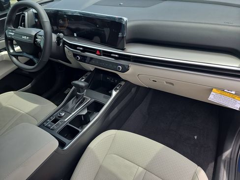 New 2026 Kia Sorento EX FWD image 12