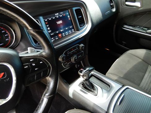 Used 2020 Dodge Charger R/T w/ Performance Handling Group RWD image 13