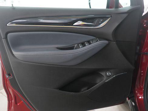 Used 2024 Buick Enclave Essence w/ Sport Touring Edition image 23