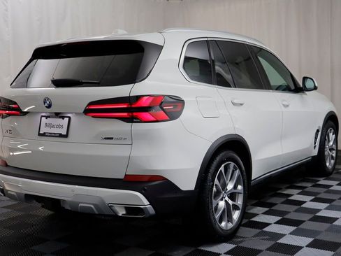 New 2026 BMW X5 xDrive50e AWD/4WD image 18