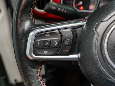 Used 2020 Jeep Gladiator Rubicon image 29