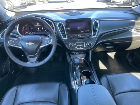 Used 2024 Chevrolet Malibu LT FWD image 10