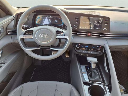 New 2026 Hyundai Elantra SEL Sport image 9