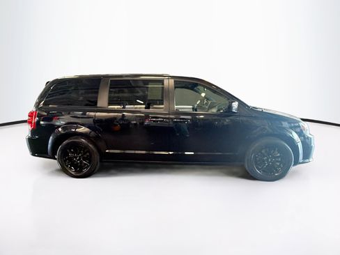 Used 2019 Dodge Grand Caravan GT FWD image 10