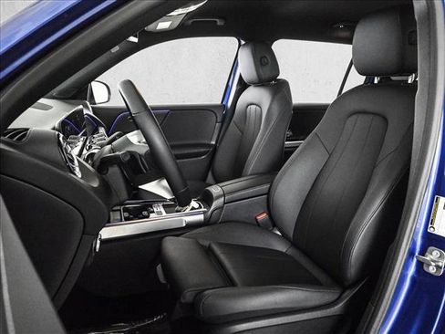 Certified 2025 Mercedes-Benz GLB 250 4MATIC image 18