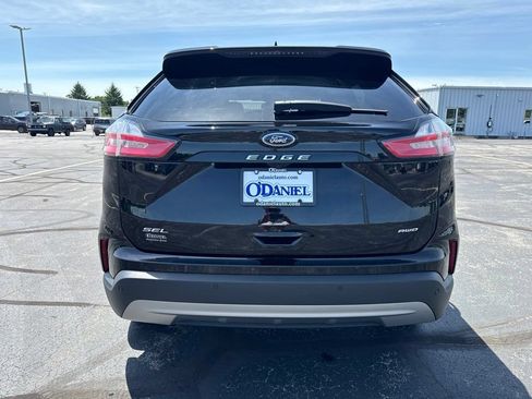 Used 2024 Ford Edge SEL w/ Convenience Package AWD/4WD image 5