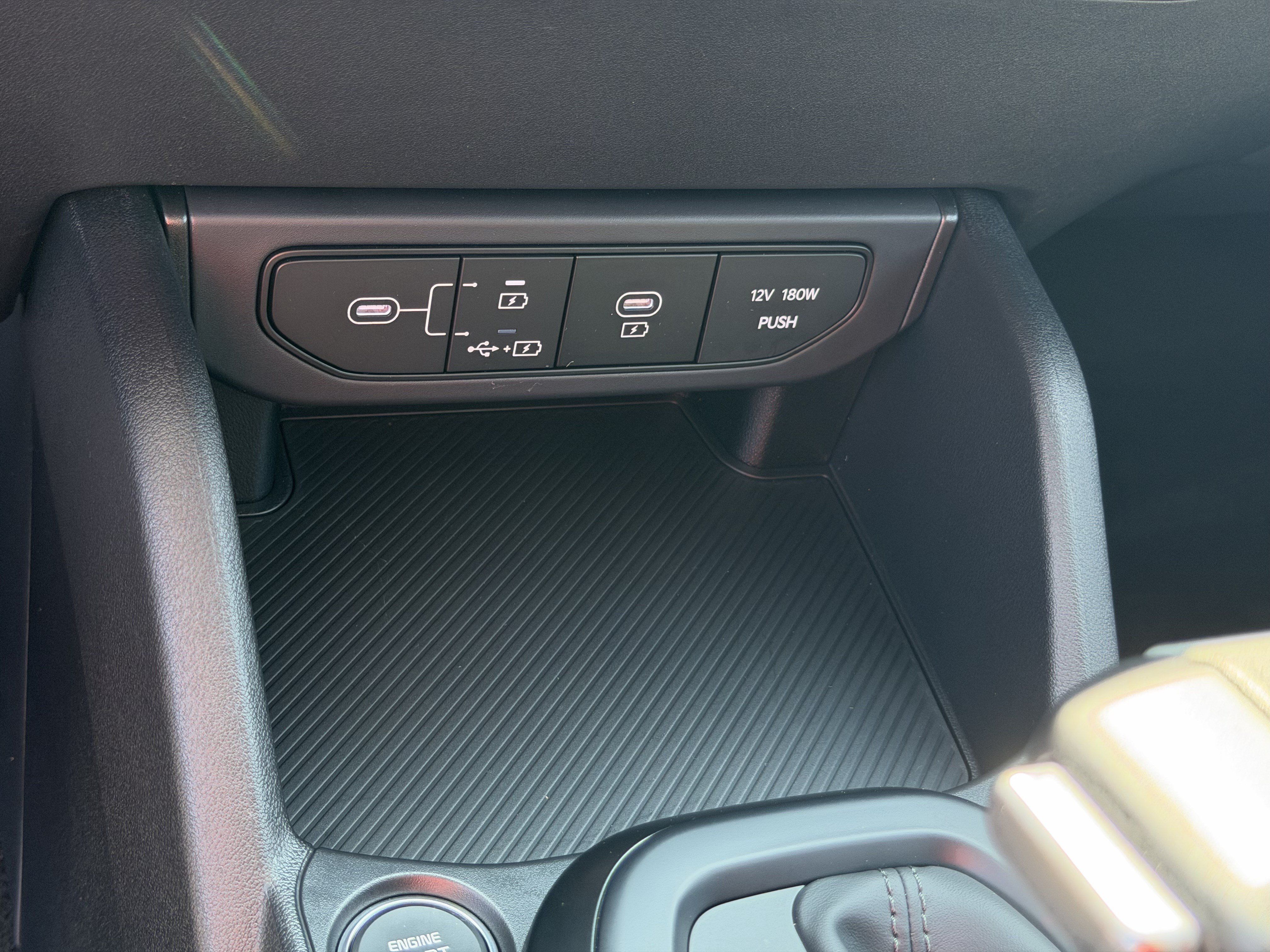 Certified 2026 Kia K4 FWD image 33