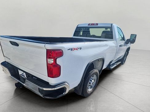 Used 2025 Chevrolet Silverado 2500 W/T w/ WT Convenience Package image 8