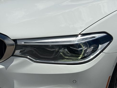 Used 2019 BMW M550i xDrive AWD/4WD image 9