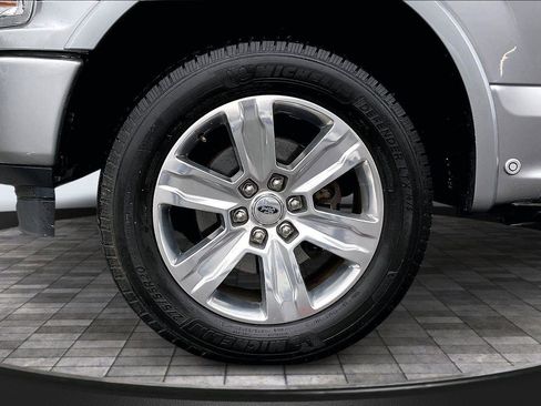 Used 2020 Ford F150 Platinum w/ Equipment Group 701A Luxury image 10