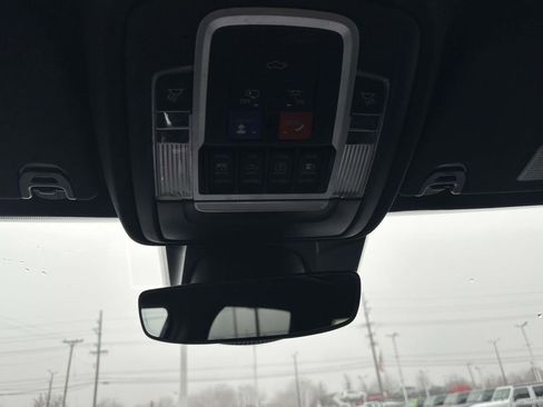 Certified 2023 RAM 1500 Laramie image 33