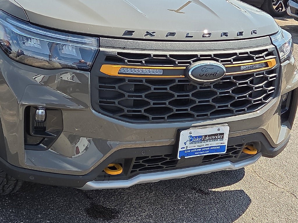 Used 2026 Ford Explorer Tremor w/ Tremor Ultimate Package AWD/4WD image 9