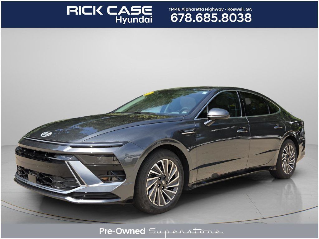 Used 2025 Hyundai Sonata SEL FWD image 1