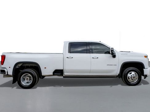 Used 2022 Chevrolet Silverado 3500 High Country image 5