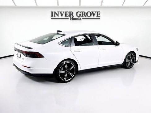 Certified 2025 Honda Accord Sport image 5