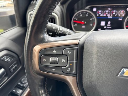 Used 2020 Chevrolet Silverado 2500 High Country w/ Z71 Off-Road Package image 16