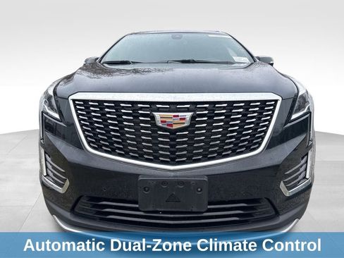 Used 2024 Cadillac XT5 Premium Luxury image 11