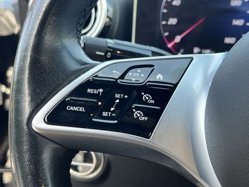 Certified 2022 Mercedes-Benz C 300 4MATIC Sedan image 35