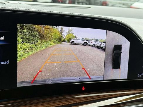 Used 2022 Cadillac Escalade ESV Premium Luxury image 14