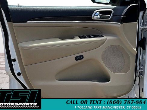 Used 2014 Jeep Grand Cherokee Limited AWD/4WD image 21