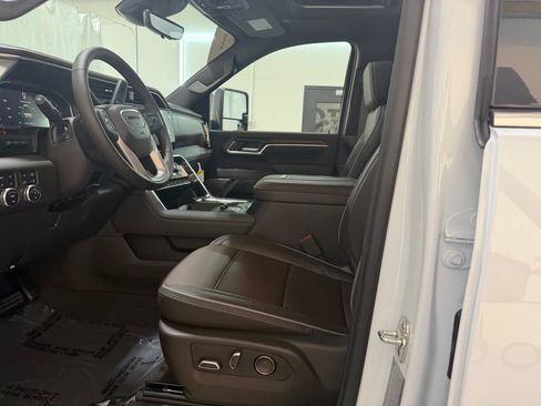 New 2026 GMC Sierra 2500 Denali w/ Denali Reserve Package AWD/4WD image 29