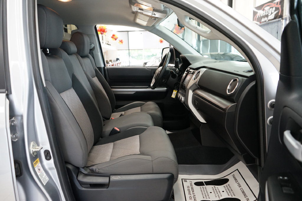 Used 2014 Toyota Tundra SR5 AWD/4WD image 37