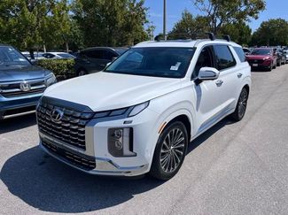 Used 2023 Hyundai Palisade Calligraphy w/ Winter Package video 1