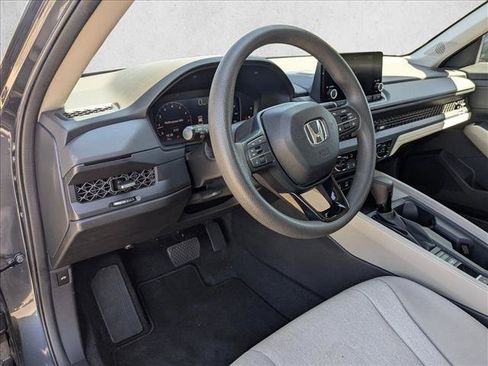 Used 2024 Honda Accord EX image 10