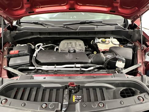 Certified 2022 Chevrolet Silverado 1500 Custom w/ LPO, Dark Essentials Package AWD/4WD image 28
