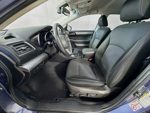 Used 2018 Subaru Outback 2.5i Premium image 23