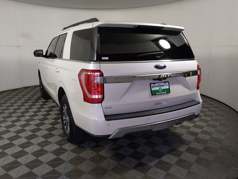 Used 2019 Ford Expedition XLT w/ Equipment Group 202A RWD image 6