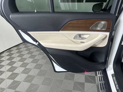 Certified 2026 Mercedes-Benz GLE 450 4MATIC image 24