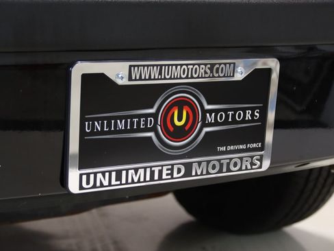Used 2023 GMC Savana 3500 Extended w/ Driver Convenience Package RWD image 22