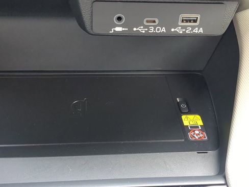 Certified 2025 Subaru Forester Limited AWD/4WD image 25