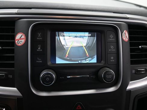 Used 2024 RAM 1500 Classic SLT image 18