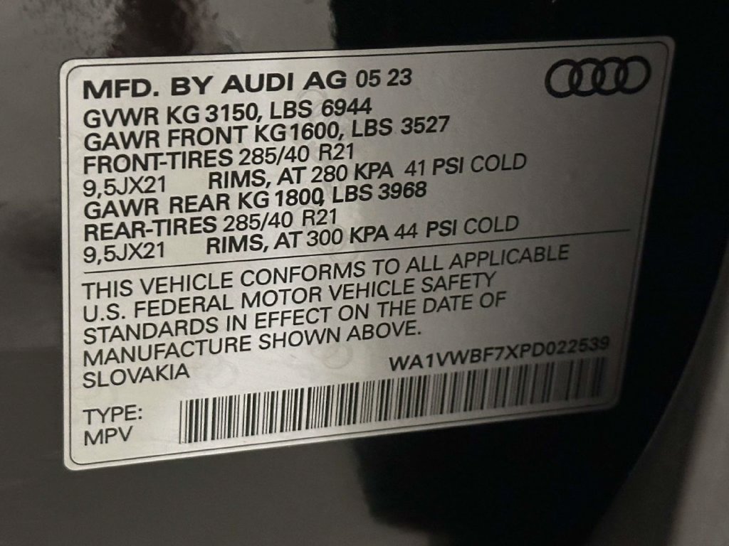 Used 2023 Audi SQ7 Prestige w/ Sport Package AWD/4WD image 34
