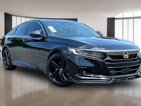 Used 2021 Honda Accord Sport image 3