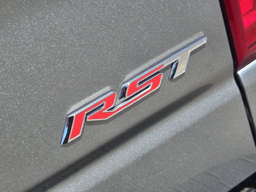 Used 2023 Chevrolet Silverado 1500 RST w/ Protection Package AWD/4WD image 10